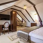 Splendida Palace Bed & Breakfast 4*