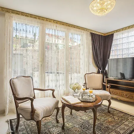 Splendida Palace Bed & Breakfast 4*