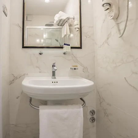 Splendida Palace Bed and Breakfast 4*