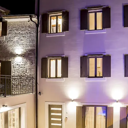 Splendida Palace Bed and Breakfast